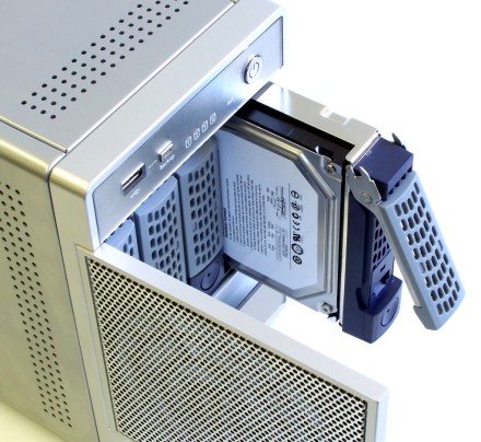 Netgear ReadyNAS NV+ 2 TB Netgear ReadyNAS NV+ 2 TB