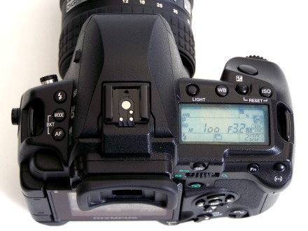 Olympus E-3 Olympus E-3