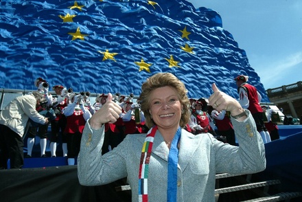 Viviane reding