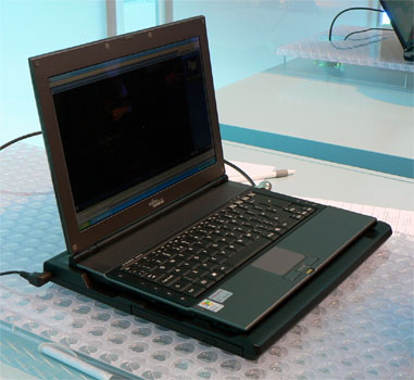 Fujitsu Siemens Computers LifeBook Q2010