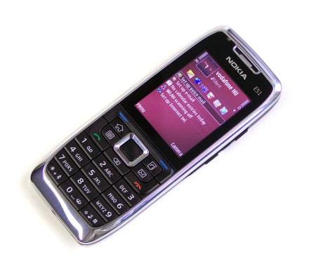 Nokia E51