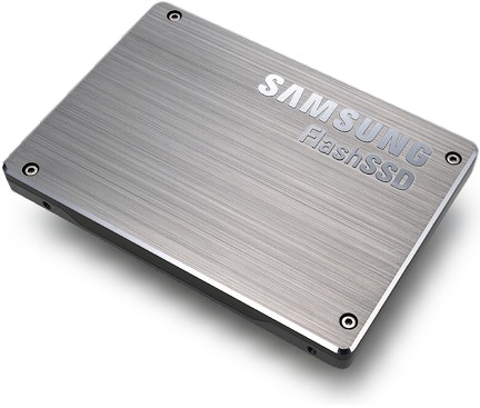 Év végén érkezhet a Samsung 250 gigabájtos SSD-je
