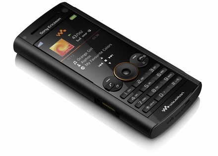 Sony Ericsson W902