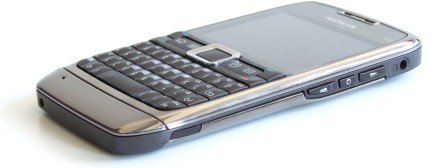 Nokia E71