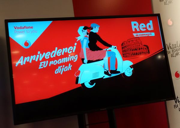 Új Red eltörölte a roamingot Vodafone -