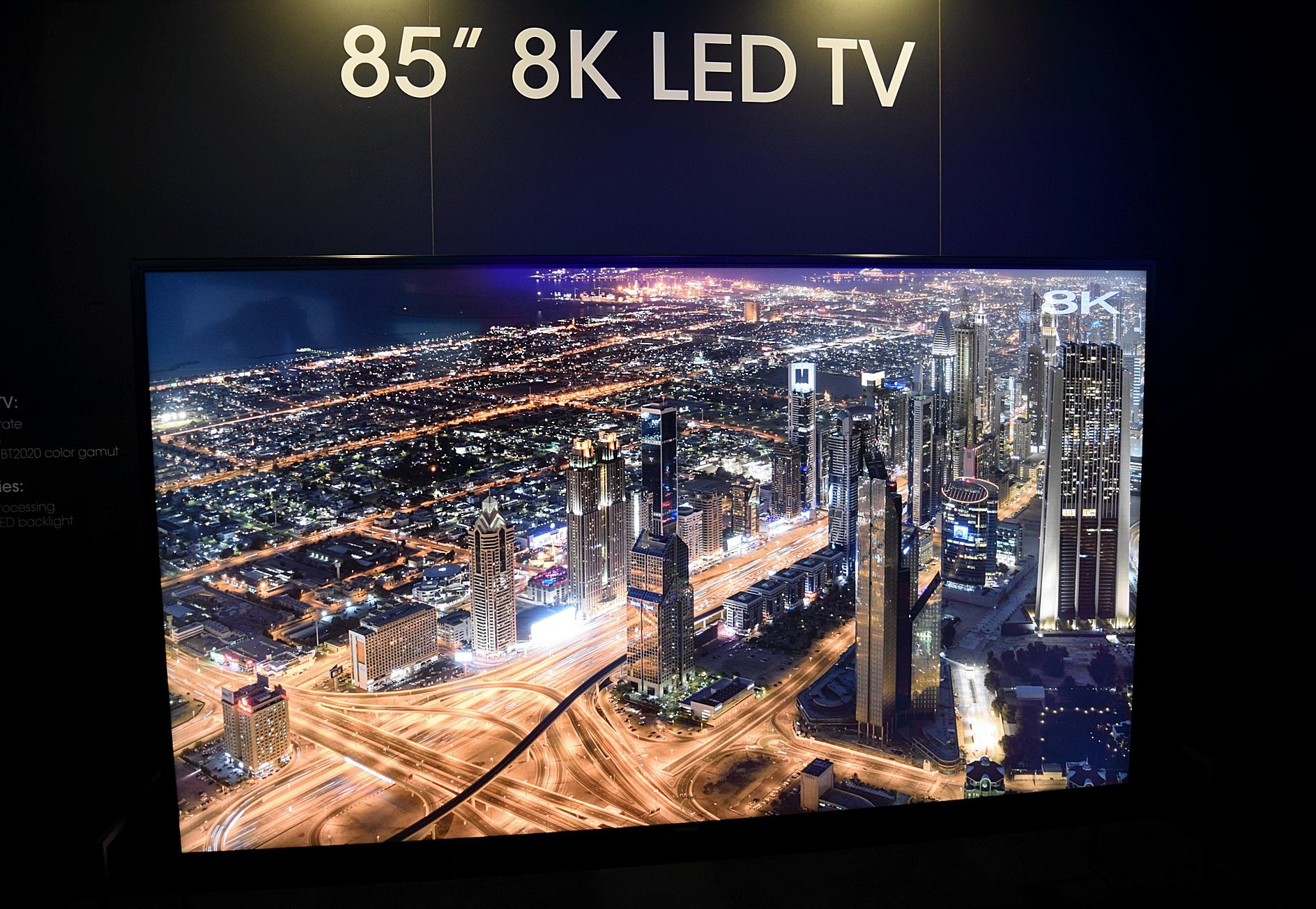 lg-8k