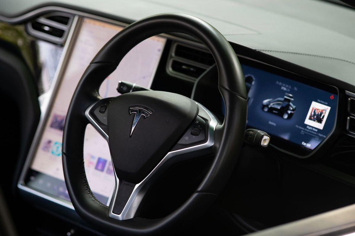 teslailll