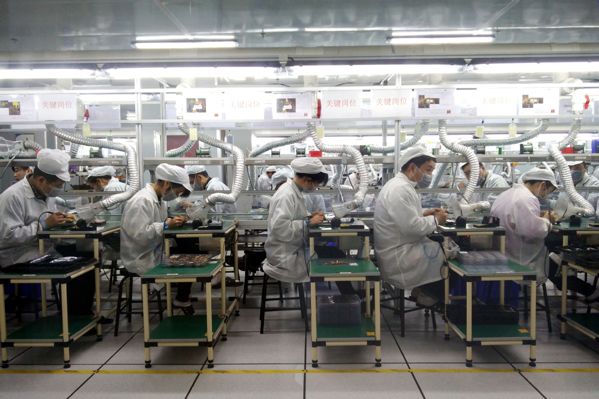 foxconn_factory