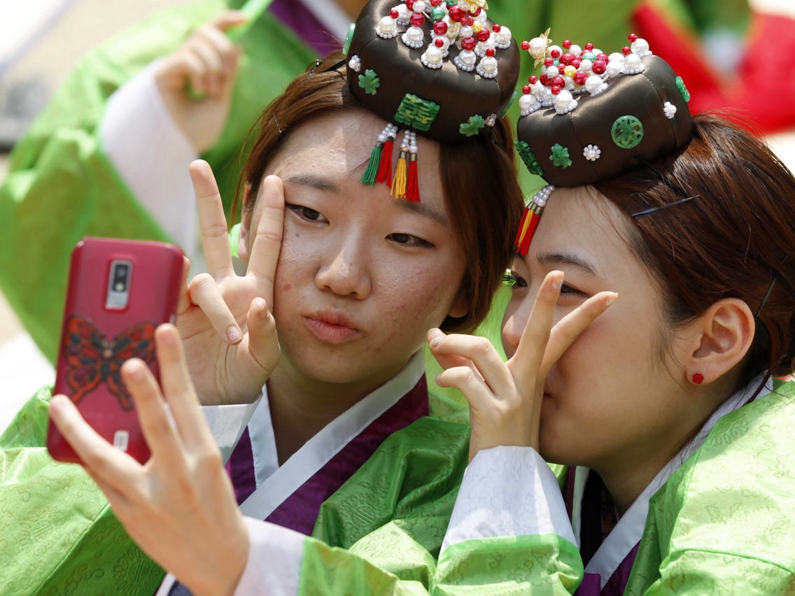 south_korea_selfie