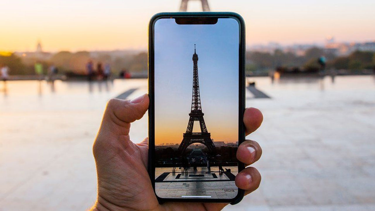 roaming_eiffel_2