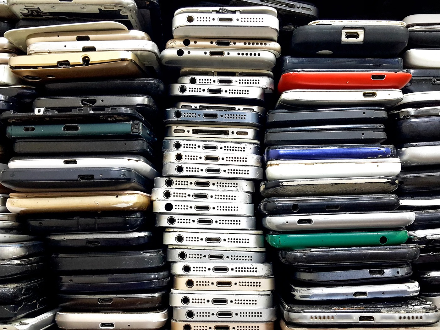 régi_telefon_yettel
