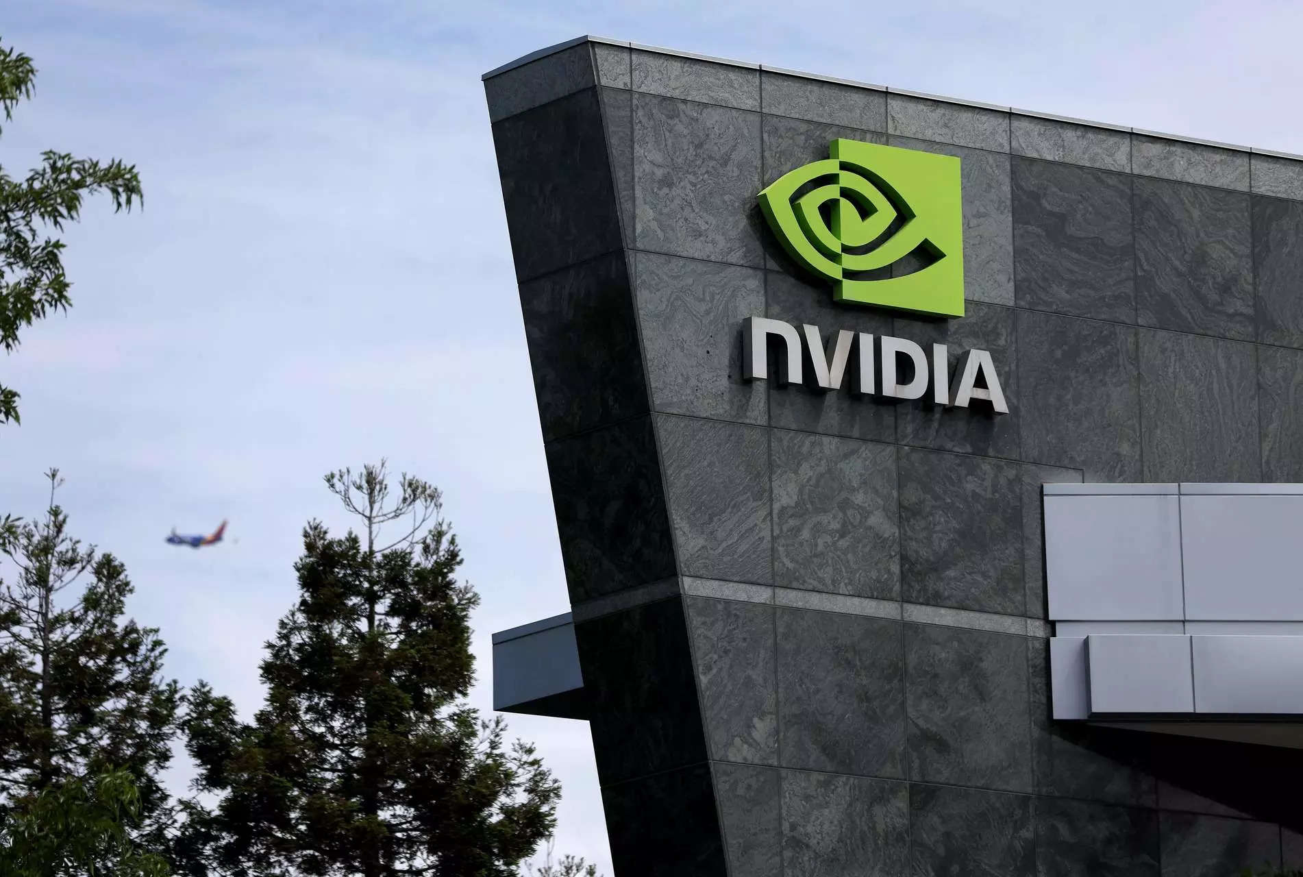 nvidia_hq2