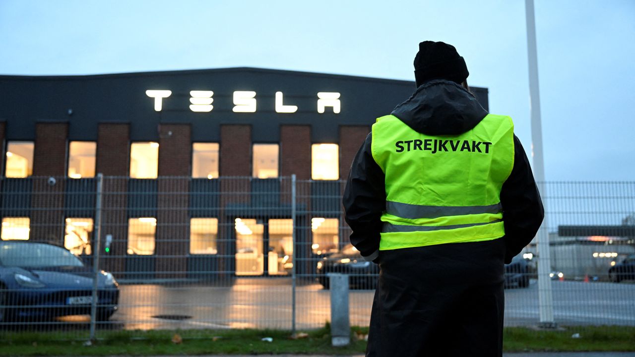 tesla_sweden
