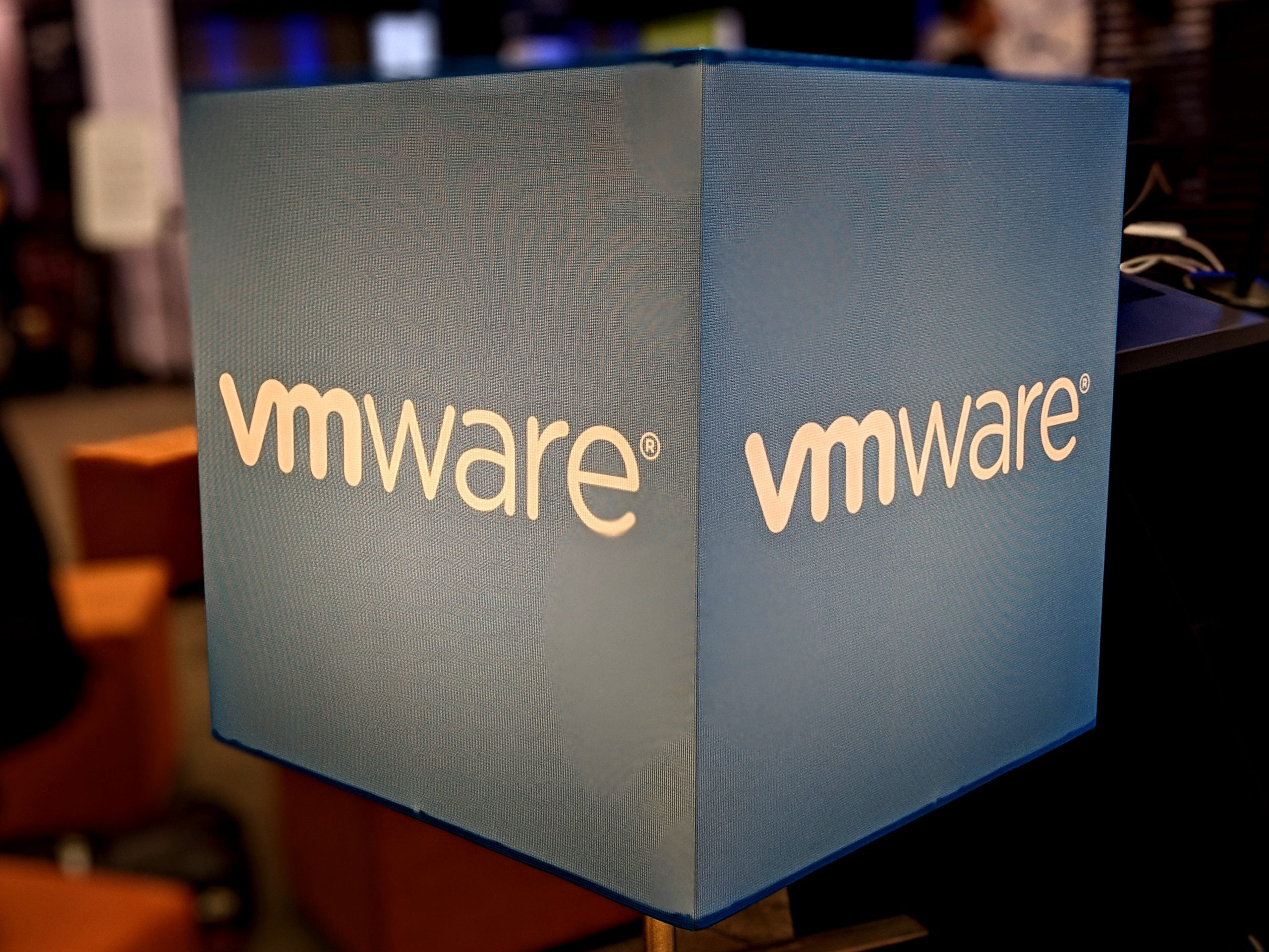 vmware_cube