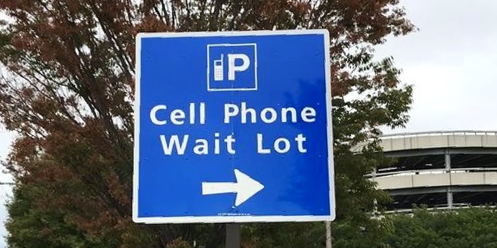 cell_phone_wait