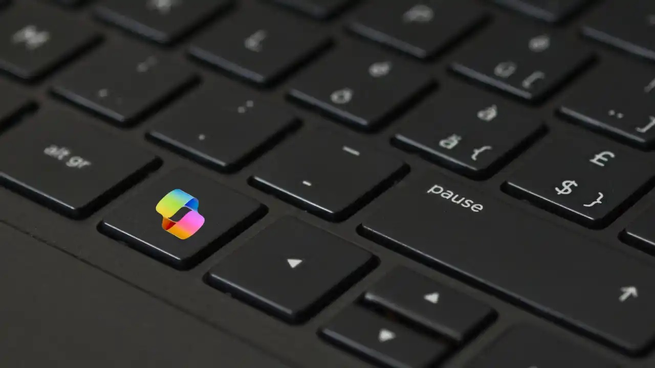 Bemutatta a Microsoft a Copilot gombbal felszerelt első eszközeit