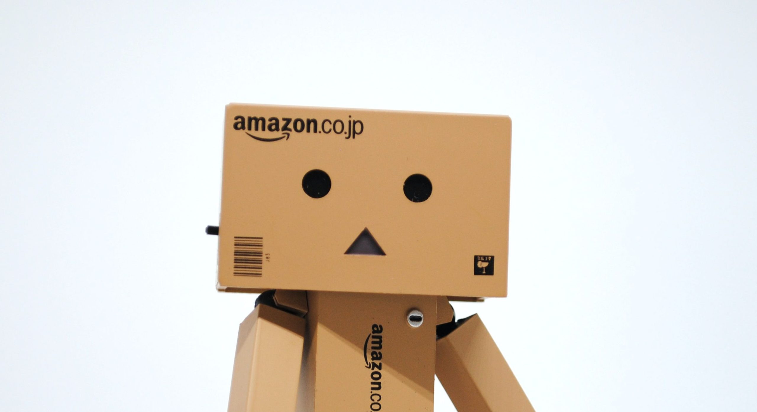 Berágott az Amazon-vezér a szabályozókra