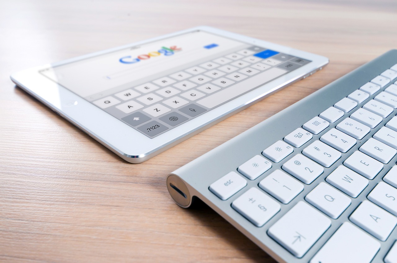 Böngészőháború: szárnyal a Chrome, fékezett a Safari