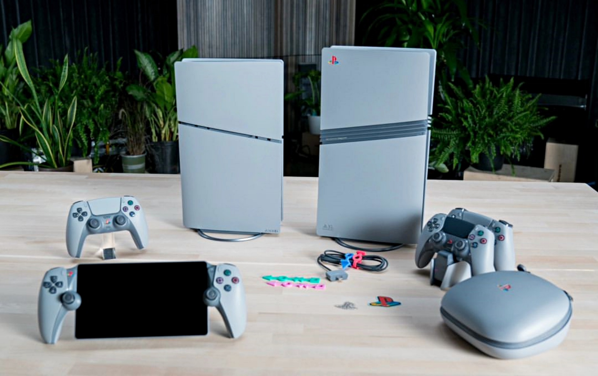 Jubileumi gemkapocs is jár a Sony jubileumi konzoljai mellé