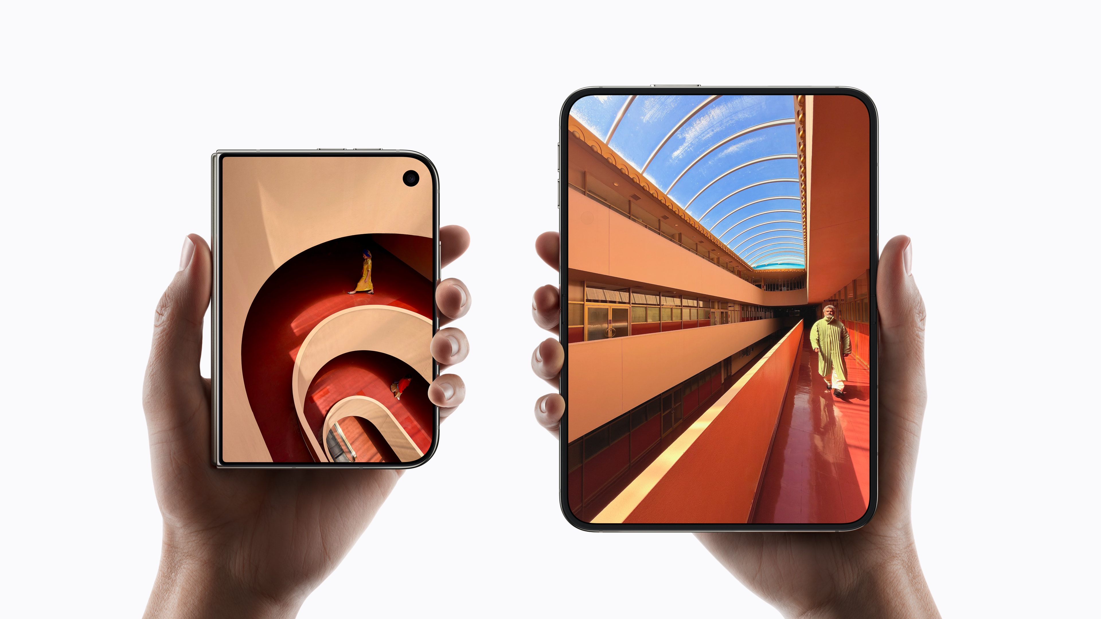 iphone_duo_displays